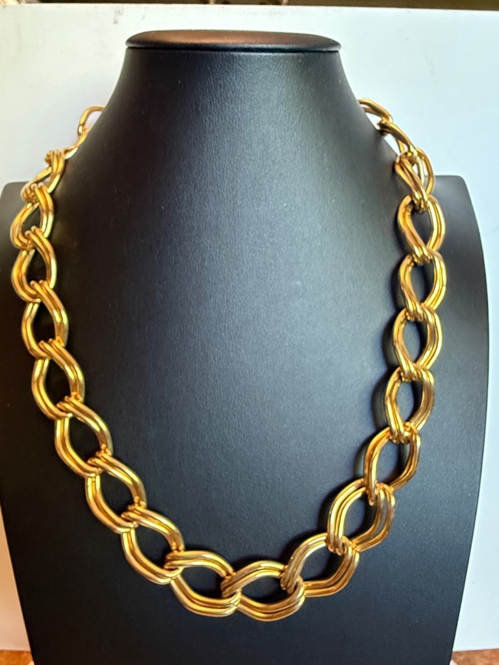 Polished Gold Chain Link Necklace for Women